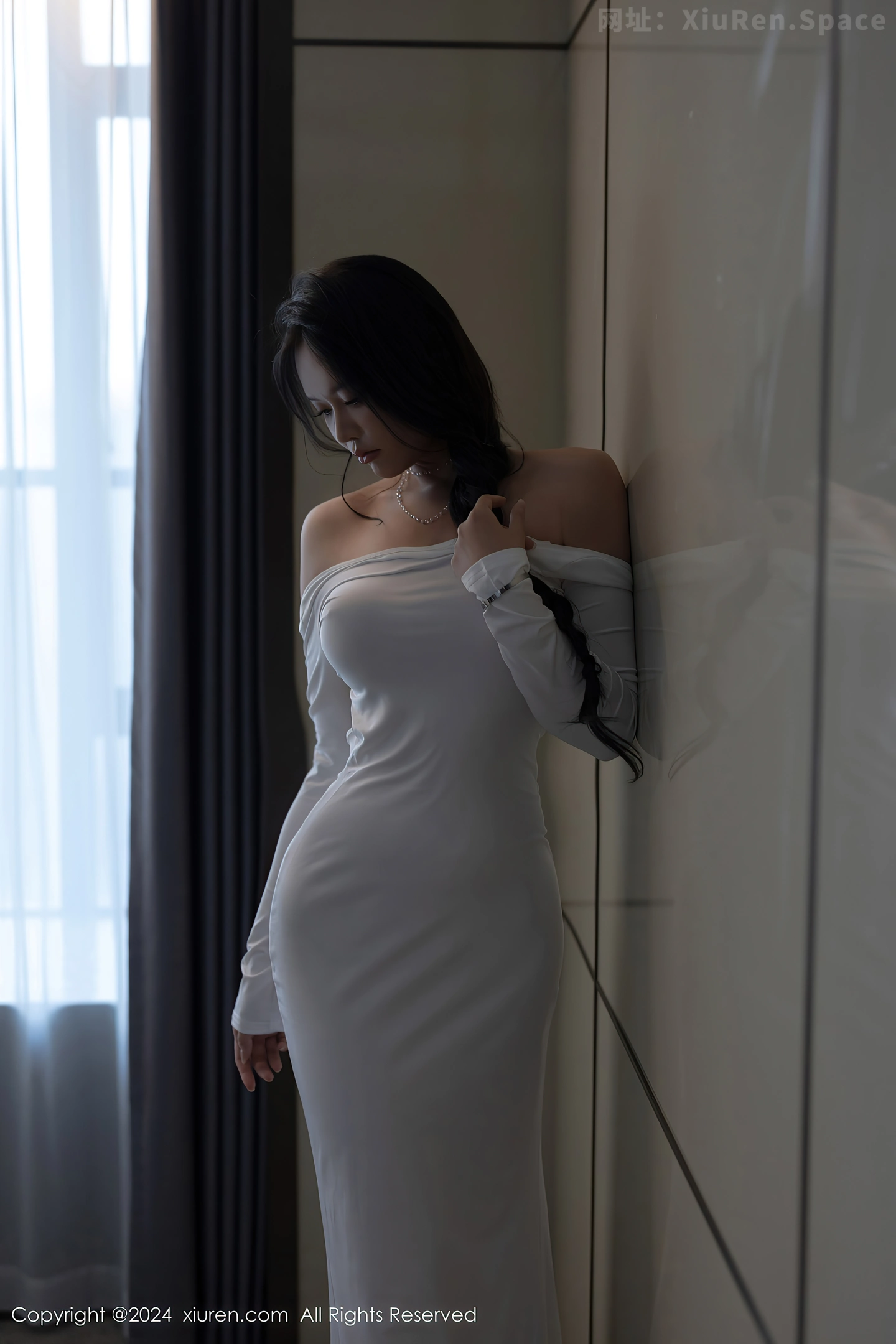 图片[2]-[XiuRen秀人网] VOL.9115 模特娜比性感白色连衣裙+黑色蕾丝情趣内衣秀凹凸身材诱惑写真81P-秀人网官方网站